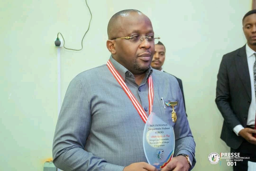 InfosPlus RDC (@infosplusrdc1) on Twitter photo L’Assemblée provinciale de la Tshopo a décerné, lundi 23 juin 2025, au Vice-Premier Ministre, Ministre de l’Intérieur Jacquemain Shabani, le diplôme d’Ambassadeur de la paix pour la province de la Tshopo.
#RDC <a href="/shabani_lukoo/">SHABANI Lukoo J.</a> <a href="/MathieuKanga/">Mathieu Mateus KANGA</a> L’Assemblée provinciale de la Tshopo a décerné, lundi 23 juin 2025, au Vice-Premier Ministre, Ministre de l’Intérieur Jacquemain Shabani, le diplôme d’Ambassadeur de la paix pour la province de la Tshopo.
#RDC <a href="/shabani_lukoo/">SHABANI Lukoo J.</a> <a href="/MathieuKanga/">Mathieu Mateus KANGA</a>