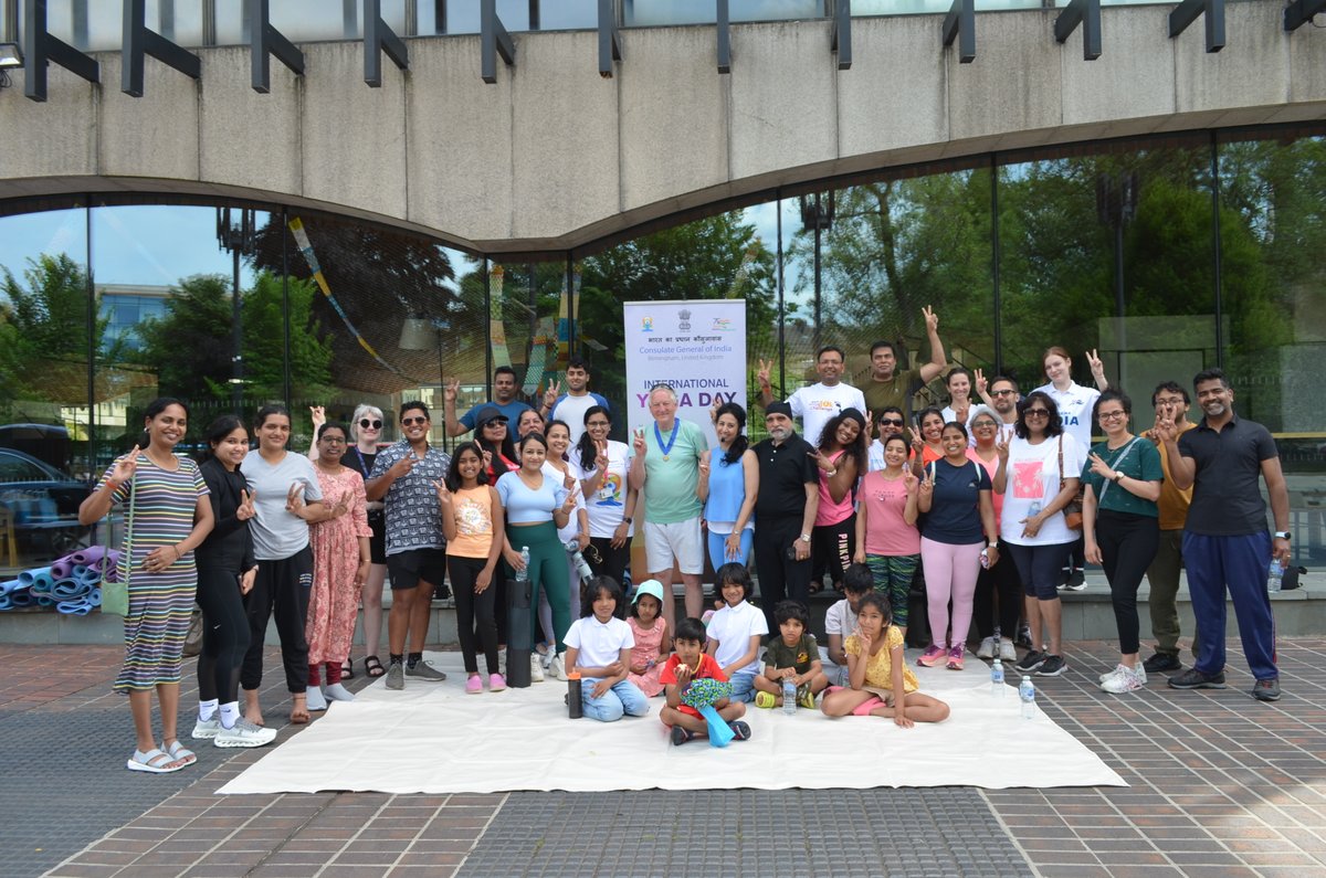 A Day of Peace, Positivity, and Togetherness – International Yoga Day

A heartfelt thank you to everyone who made this year’s International Yoga Day truly special.

Thanks, Lord Mayor of Newcastle Henry Gallagher, for opening the event.
<a href="/NewcastleCC/">Newcastle City Council</a> <a href="/CGI_Bghm/">India in Birmingham</a> <a href="/hcginewcastle/">India in the UK 🇮🇳🇬🇧 (Newcastle)</a>