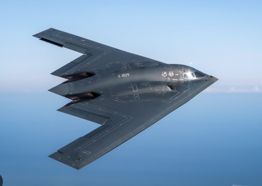 Scs_insight12's tweet photo. China’s ambitions to dominate the South China Sea are no match for the stealth and power of America’s B-2 bombers. The message is clear: aggressive expansion will be met with overwhelming force. #SouthChinaSea #ChinaFail https://t.co/Z5fthoZMVj