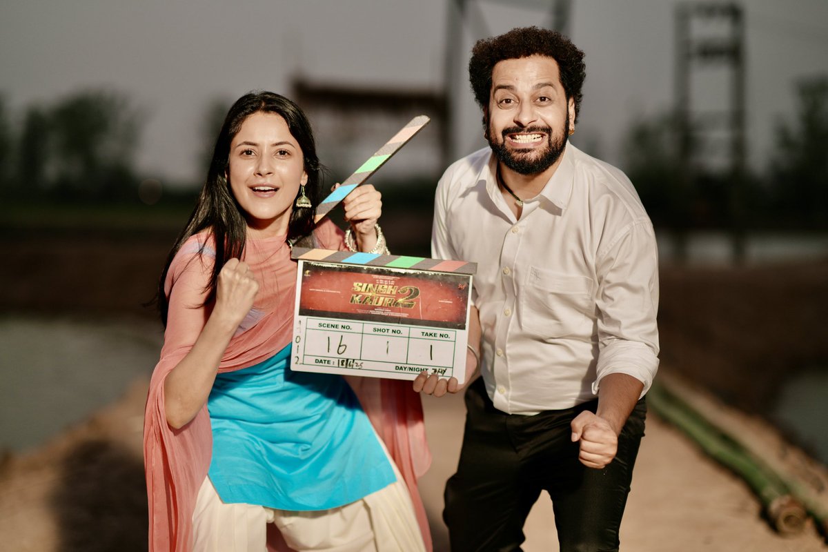 raghveerboli's tweet photo. Main Keha Kithe Ain ?? 😉 

Full Masti On Set - SINGH VS KAUR 2 🤩

@ishehnaaz_gill 😂 
#shehnaazgill #RaghveerBoli #SinghVsKaur2 https://t.co/Ht0DN5SS2x