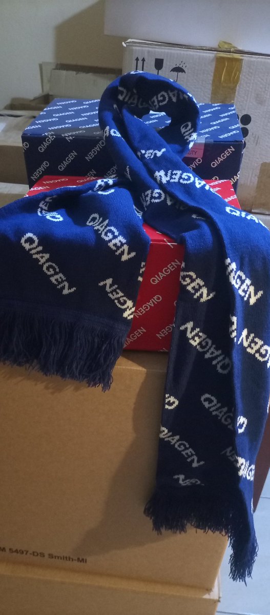 Cold #Tue morning,ki scarf kili shatta 🔥nyoo <a href="/ainbyoo/">Ainebyoona Emmanuel</a> <a href="/BMudarshiru/">Mudarshiru Bbuye🇺🇬</a>