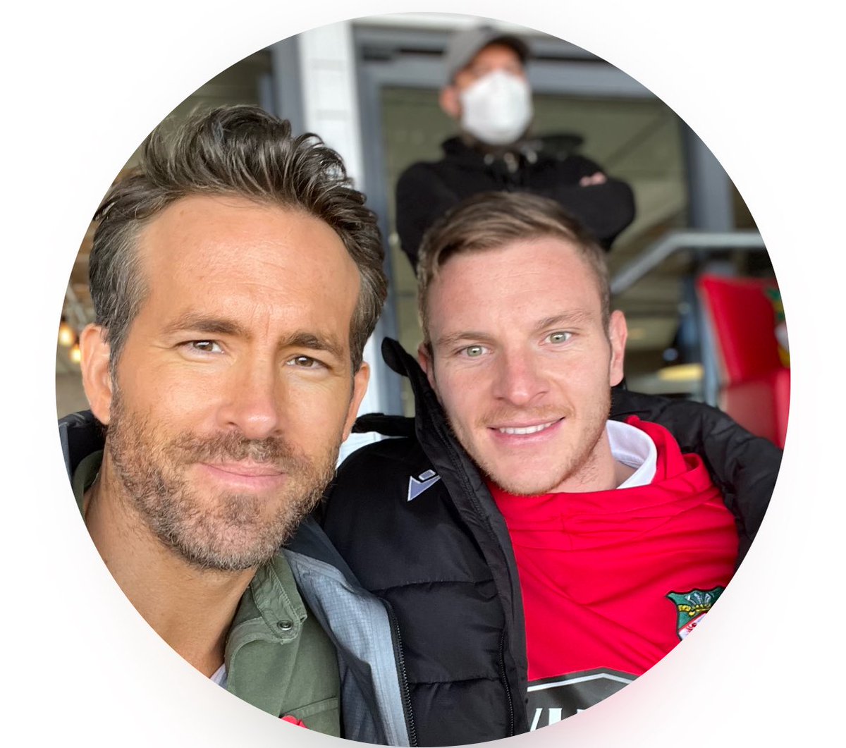 Ryan Reynolds tweet media