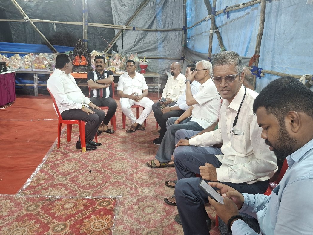 YiippeeNews's tweet photo. 📢 Real seva. Real certificates.

NCP (Sharad Pawar faction) just held a 2-day FREE document drive in Thane's Chandanwadi—giving caste, income & domicile certificates to hundreds!

Led by @AwhadJitendra, this is how grassroots leadership works.
#ThaneNews #WelfarePolitics #CivicAccess
🔗 https://t.co/mwOw2aZgQ1