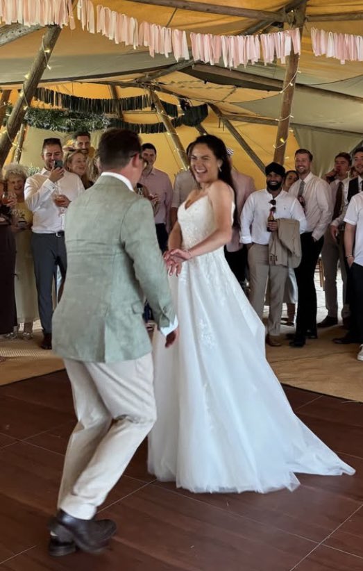 Catherine Hannaway tweet media