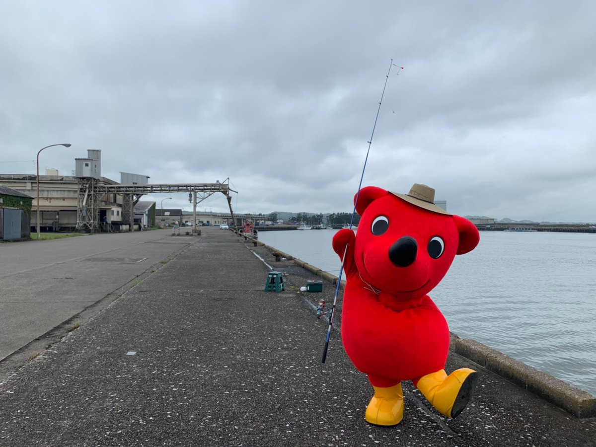 みんなおはちばー！ご飯モグモグ木曜日。今日は海釣りに来たよ。さあ～いっぱい釣っちゃうぞ～
