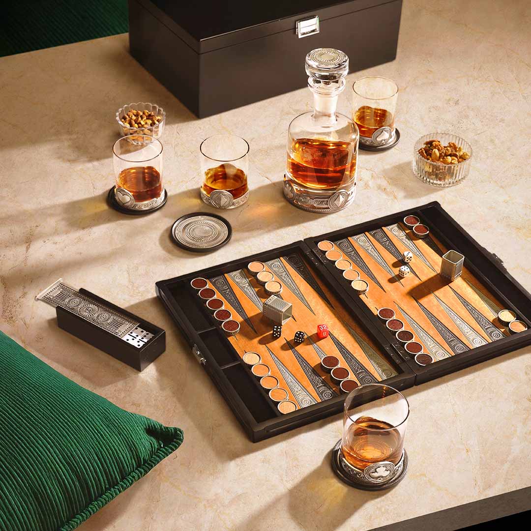 Elevate your game nights with Ace.

Bring a touch of refinement to every gathering with the perfect fusion of classic gameplay and whisky indulgence.

#RoyalSelangor #SpringSummer2025 #Lifestyle