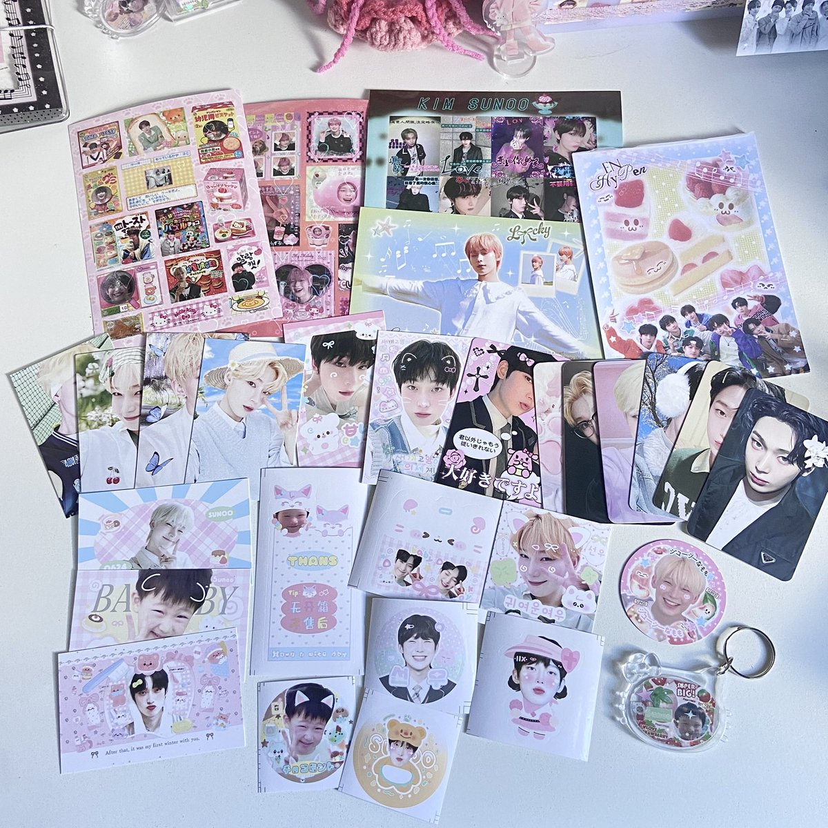 pocketzfiles's tweet image. 𝜗𝜚 𝓢unoo's birthd★y giveaway 💗🪽

🎀 1 winner of sunoo anik anik ( see pic ) 

𓇼 like &amp;amp; repost 
𓇼 drop tags w sunoo pic ⭐️

CELESTIAL SUNOO DAY
#SunooHeartOfJune
#하늘에서_떤사님_내려오신날

winner must shoulder sf ! 
ㅡ ends 6.28 (anytime)