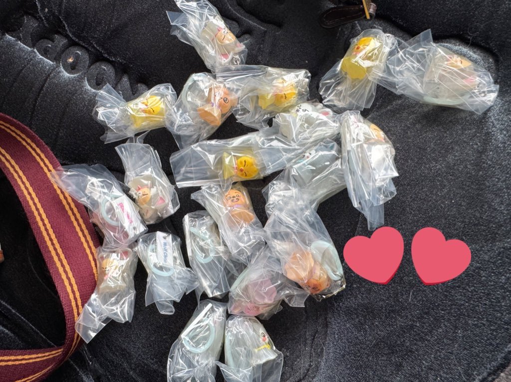 103s2shinee's tweet photo. skzoo めじるしアクセサリー 
ガシャポン ガチャ 買取 交換

譲 ジニレット、以外メンバー

求 ジニレット、リビ

郵送での交換希望

お心当たりのある方、お声がけよろしくお願いいたします。

#スキズ交換 #straykids交換 https://t.co/xaR3frjCWN