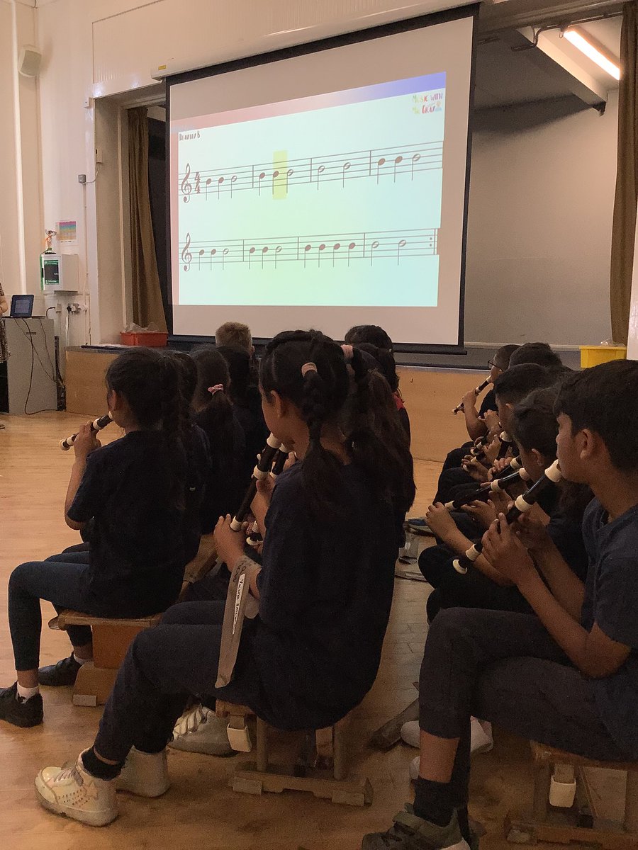 denbighprimary's tweet image. 🎶 Huge congratulations to the Recorder Club for their incredible concert. Bravo on a truly remarkable performance! 👏🎵 #RecorderClub #ConcertSuccess #MusicalMagic