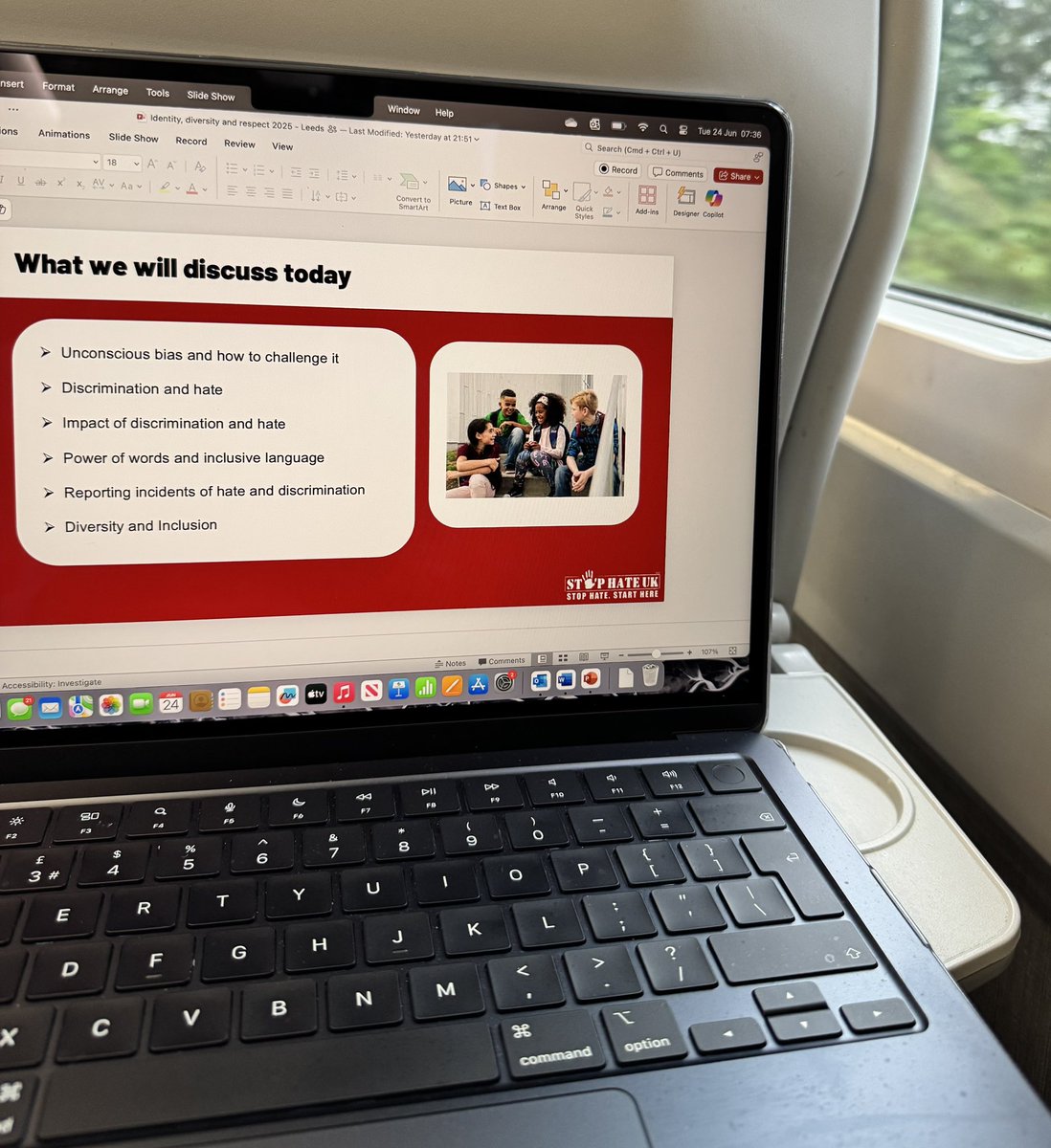 stophateuk's tweet image. Early start to #Leeds to deliver #hatecrime awareness sessions to 2 schools today & tomorrow, part of #SaferLeeds & #schoolsreporting projects funded by #LeedsCityCouncil Free sessions still available for Leeds schools yet to take up offer. Email info@stophateuk.org for details