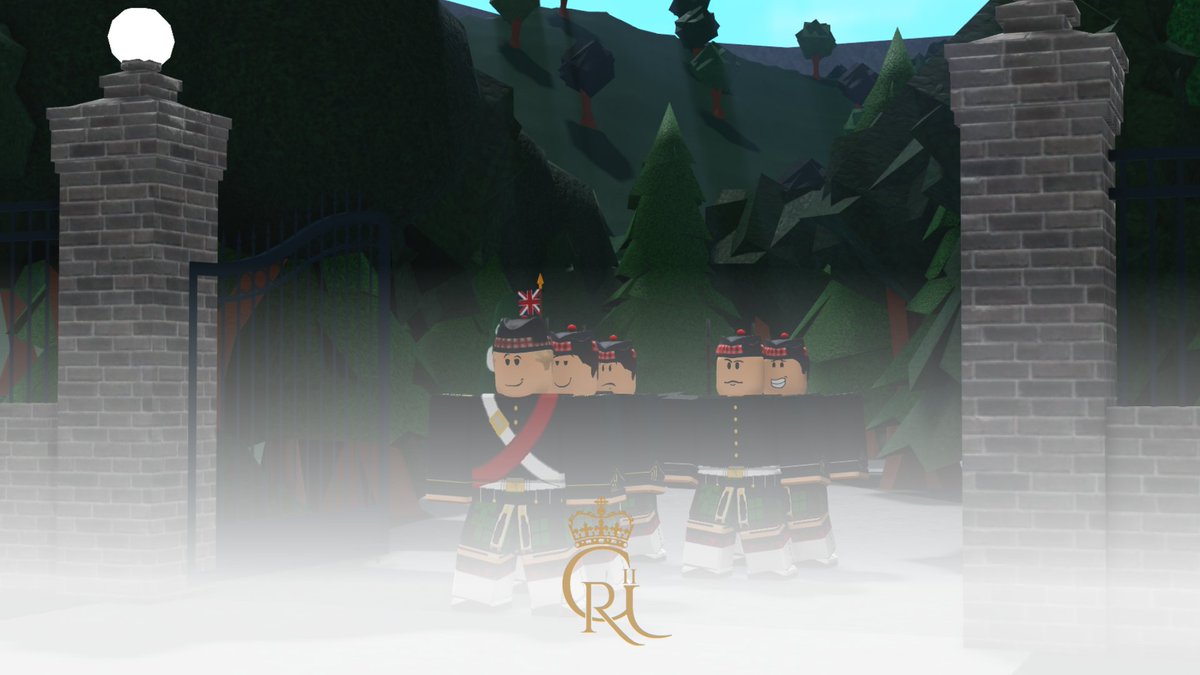 👑 | His Majesty, The King inspected the Guard of Honour, formed of the B Company, at Balmoral Castle today.