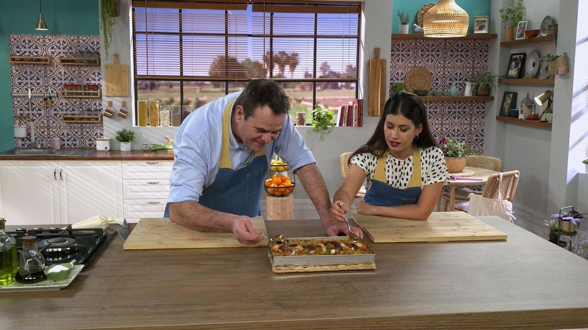 #LaCuinaDeMorera en la tarde de <a href="/apunt_media/">À Punt</a> firma un gran 7.2% de share y una media de 74.000 espectadores 

🍽️ CUARTO MEJOR DATO DE TEMPORADA 

🍽️ +122.7% por encima de la media de la cadena

#QueVivaLaTele #Audiencias