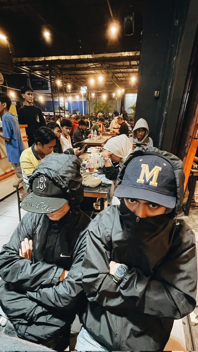 DION // ALDO (@__deathbois) on Twitter photo 