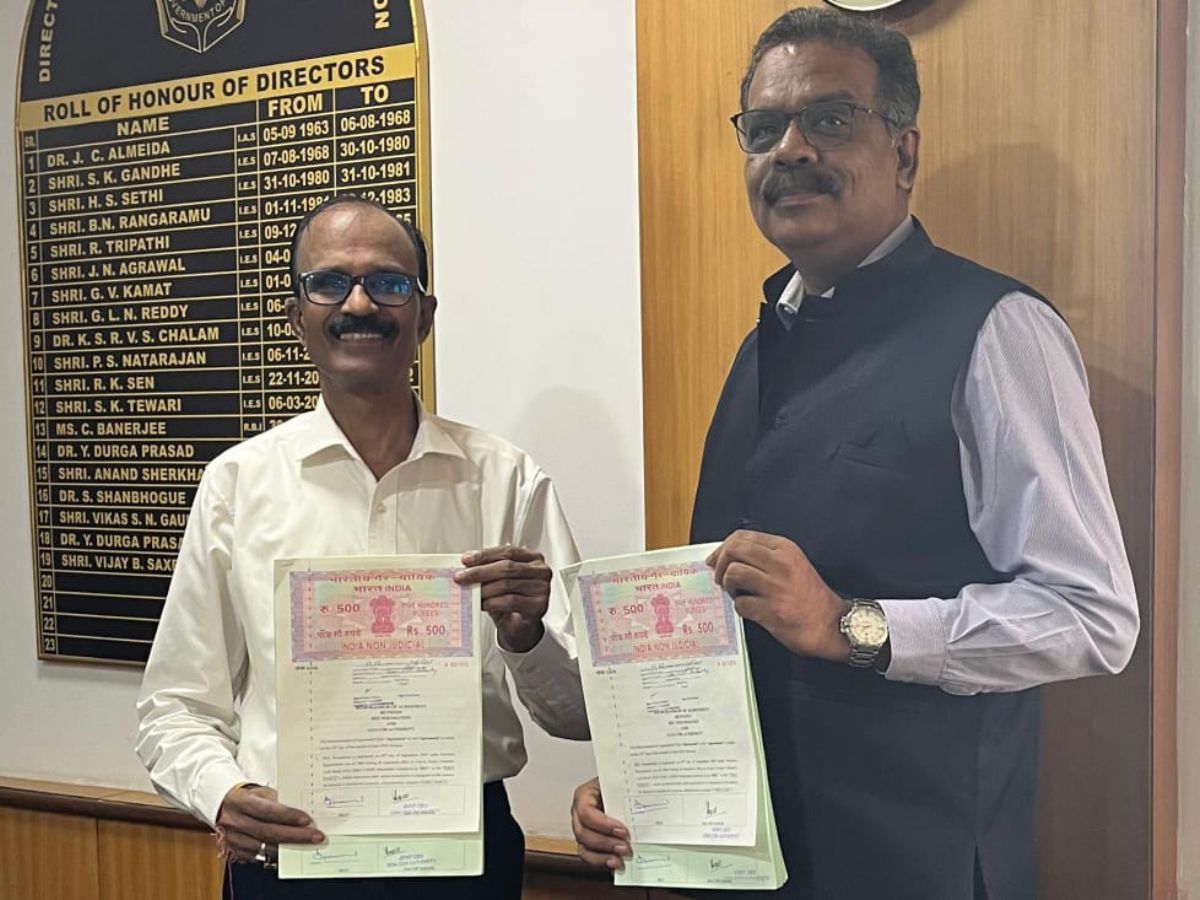 PSU Connect (@psuconnect) on Twitter photo REC Limited commits 24 Lakhs under CSR for solar installations in Goa...
Read more-👇
psuconnect.in/corporate-soci…
#RECFoundation #SolarEnergyGoa #SustainableDevelopment #CSRInitiative #CleanEnergyAccess <a href="/RECLindia/">REC Limited</a> REC Limited commits 24 Lakhs under CSR for solar installations in Goa...
Read more-👇
psuconnect.in/corporate-soci…
#RECFoundation #SolarEnergyGoa #SustainableDevelopment #CSRInitiative #CleanEnergyAccess <a href="/RECLindia/">REC Limited</a>
