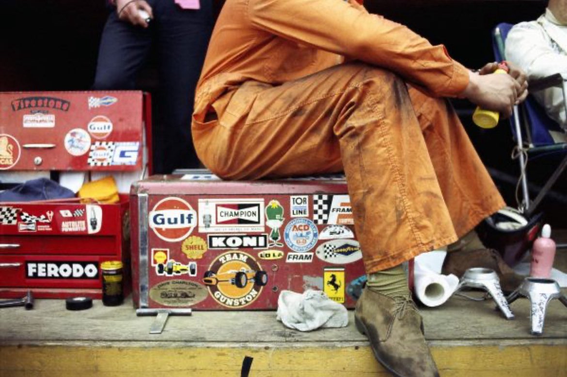 sbmktg's tweet image. #toolboxTuesday
#documentaryPhotography
📷 Unknown