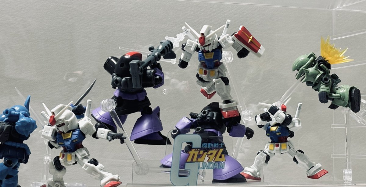 yume_mse's tweet photo. ジークアクス最終回ということで初代ガンダム

1段なのにとても出来が良くてポージングもしやすくて、かっこいいですよね！

#モビルスーツアンサンブル https://t.co/CtOY6VpLka