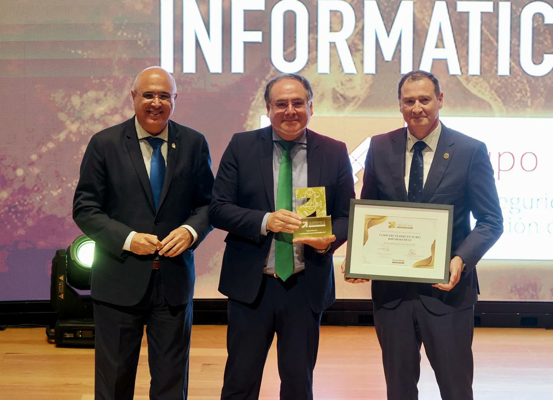 Nos complace compartir que <a href="/grupocfi/">Grupo CFI</a> ha sido galardonado con el 𝗽𝗿𝗲𝗺𝗶𝗼 𝗮 𝗹𝗮 ‘𝗜𝗻𝗱𝘂𝘀𝘁𝗿𝗶𝗮 𝗧𝗜𝗖’ en la VIII edición de los Premios de la Industria en España, organizados por la <a href="/FundTecnovitae/">Fundación TecnoVitae</a>.
¡Enhorabuena!