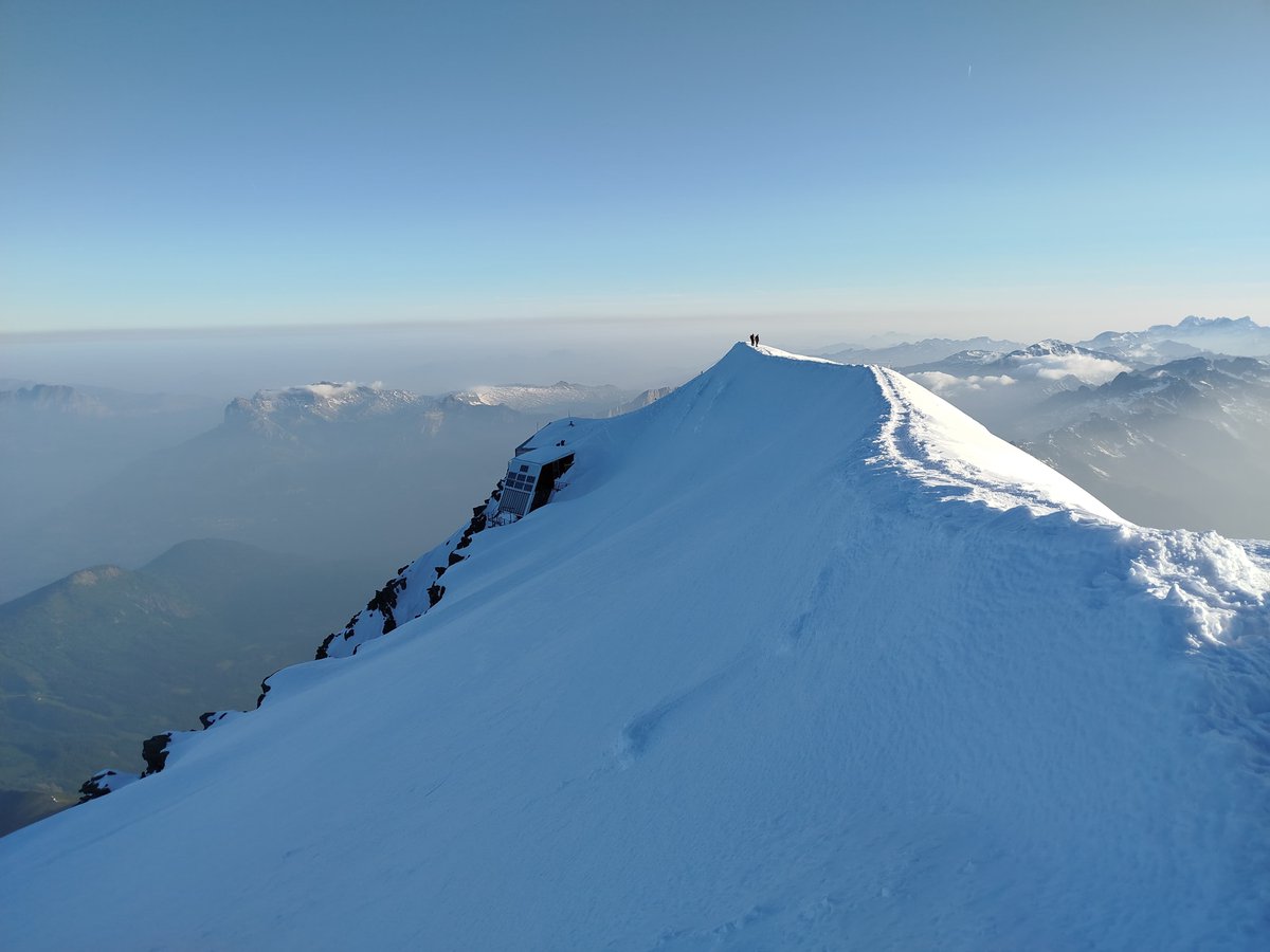 Another stunning morning in the Alps with <a href="/adventurebase/">Adventure Base</a>