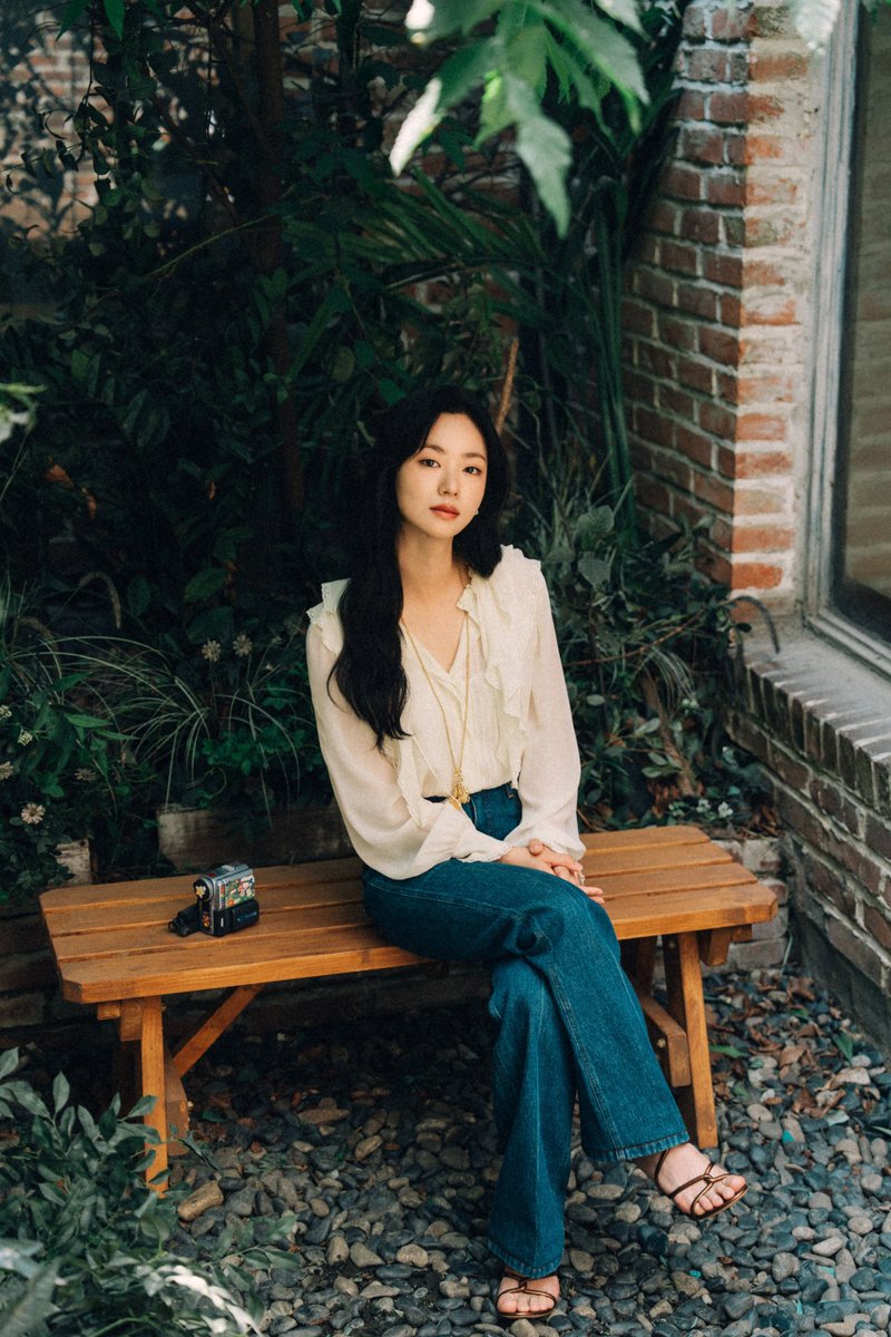 b2nii_'s tweet photo. 여름이었다... https://t.co/FzmdFlt4Ye