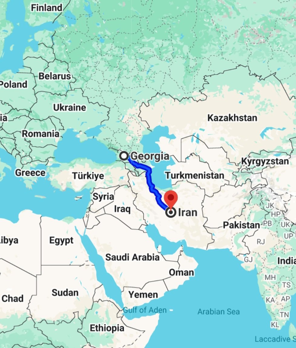 #لو_هزمت_إيران الجزء الثاني: 
ستصبح فوضى المنطقة أو النظام البديل الموالي للغرب في ايران على حدود جورجيا، ما يعني أن التوترات مع #روسيا ستتوسع من شرق أوروبا إلى منطقة أوراسيا. ومع الضغط على #الصين سيحصل أمر من اثنين: إما اشتباك غير مباشر مع الغرب وإما حرب باردة ستخنق آسيا