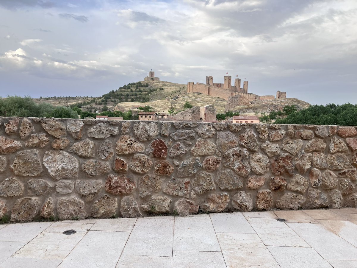 Iluminación nocturna respetuosa tweet media