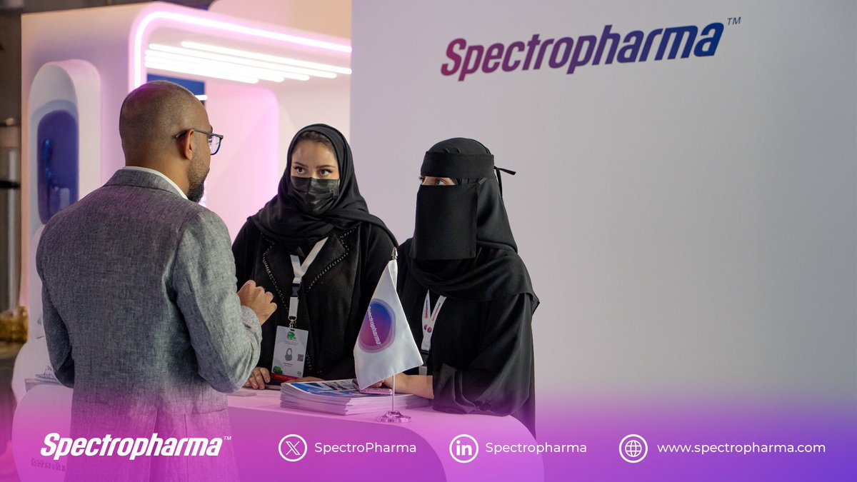 spectropharma's tweet photo. لقطات من زيارات الحضور لجناح #سبكتروفارما خلال #منتدى_الصناعة_السعودي في #الظهران ، للتعرف على خدمات الشركة في دعم القطاع الدوائي في المملكة وتحقيق مستهدفات #رؤية_2030 

#Spectropharma
#SIF2025 
#SIF https://t.co/NLe40a98dx