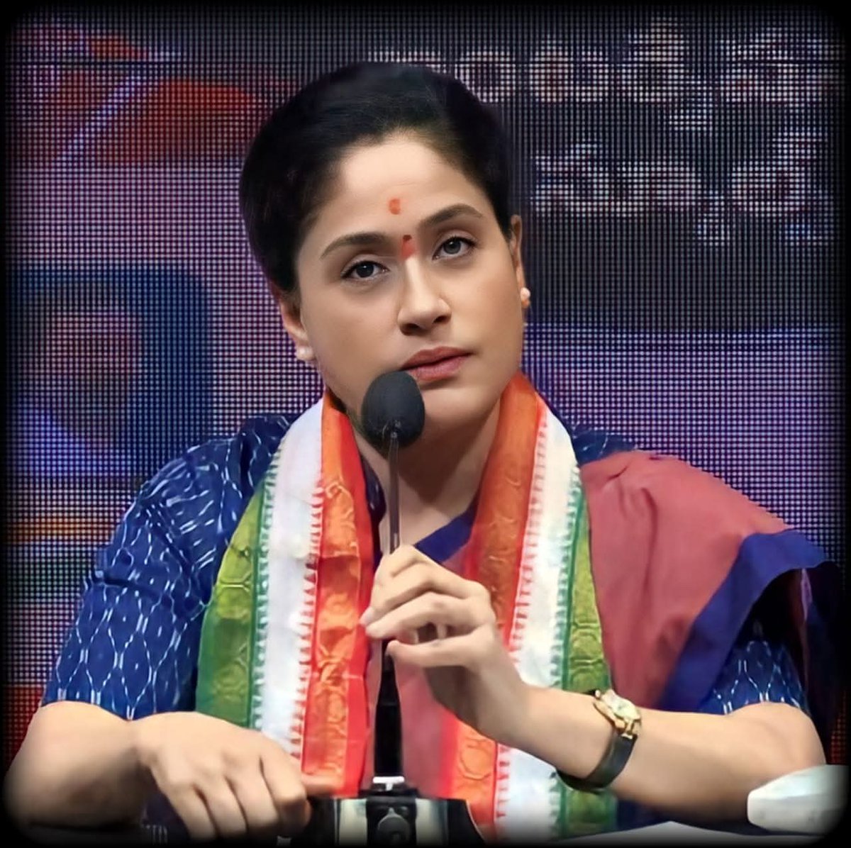 WaseemImperator's tweet photo. Warm birthday wishes to Hon’ble Member of the Legislative Council, Smt. Vijayashanti garu.💐💐💐

May you be blessed with good health and a long, fulfilling life. I wish you continued dedication and success in your tireless service to the people.

#HBD #BirthdayGreetings https://t.co/VgO8fMR7wo