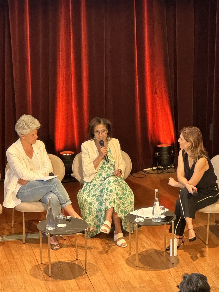 « En France, le dépistage du cancer du sein atteint seulement 46,5 %, soit 7 points de moins que la moyenne européenne. »

– Zaynab Riet, DG de <a href="/laFHF/">FHF</a> .
Un état des lieux alarmant des inégalités qui persistent dans le parcours de soins des femmes.

#thinktankMC #MarieClaire