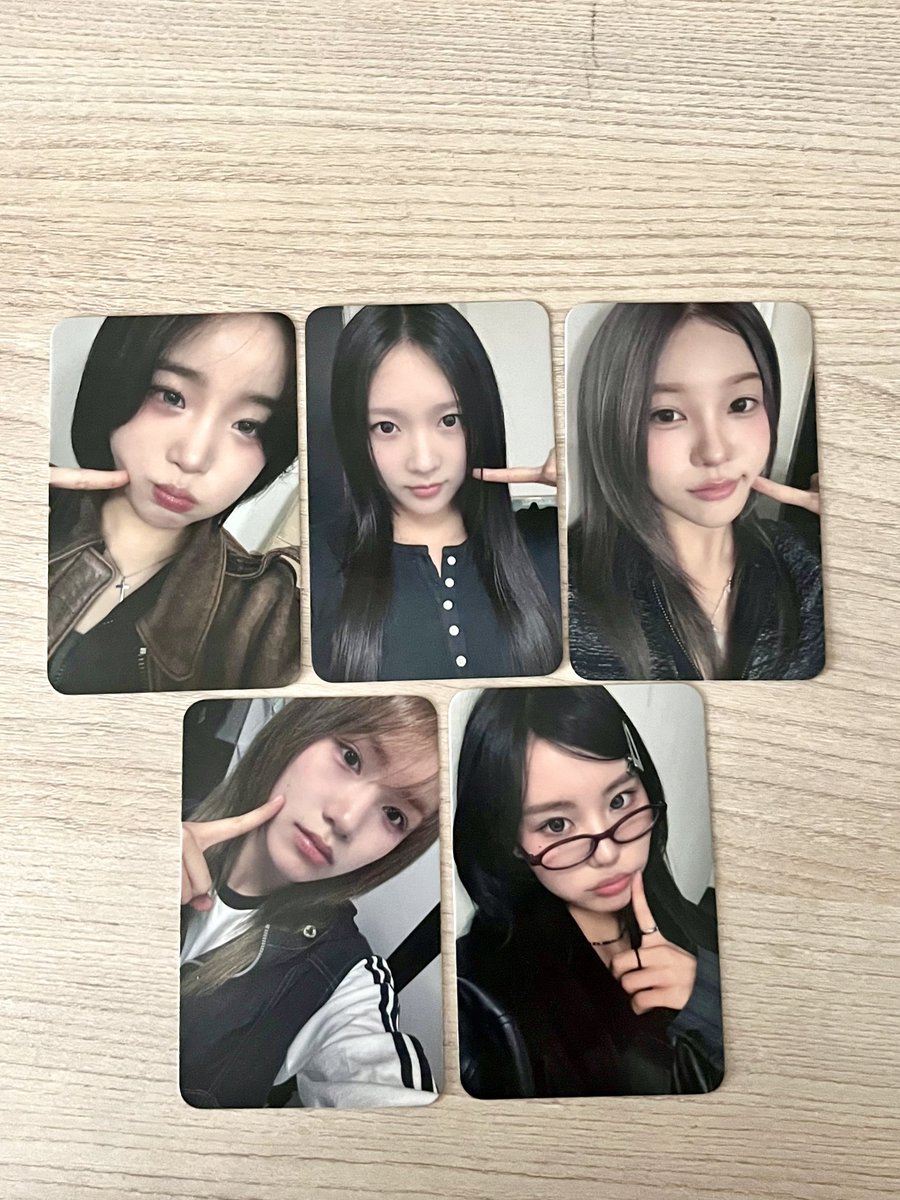 jeolbad's tweet photo. 영파씨 YOUNG POSSE 미공포 특전 포카 양도해요! 

SELL ⭕️  each 0.7 set 3.0 +미개봉 앨범  set 0.3
https://t.co/yCtsLvpoVZ

정선혜 위연정 지아나 도은 한지은 특전 포토카드 포카 poca pola wtb wts 앨포 미공포youngposse sunhye doeun jieun yeonjung jiana https://t.co/cgnPs1UfJR