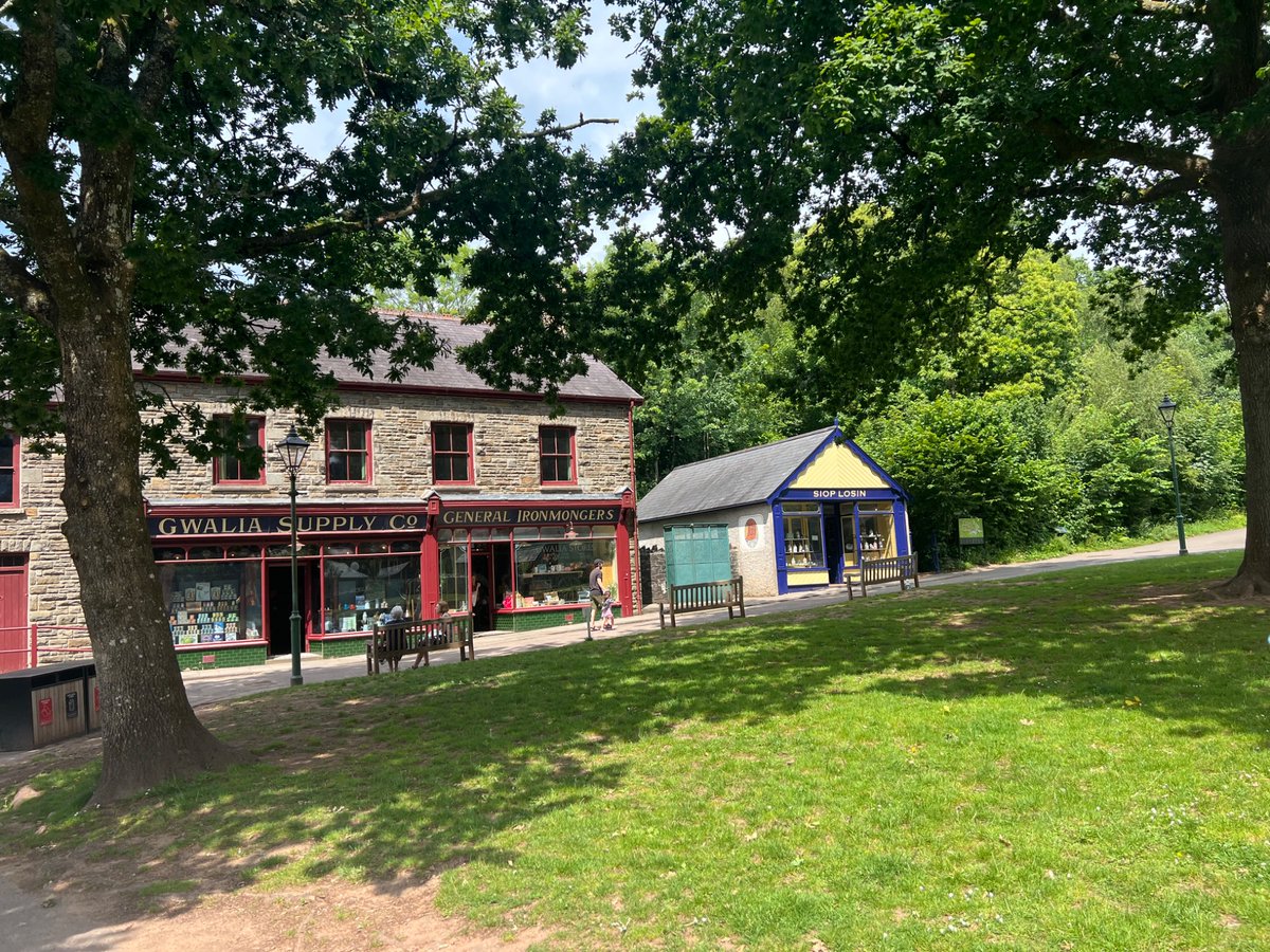 ospreyschoir's tweet photo. Lovely morning singing in St. Fagans. https://t.co/0vLStirXHD