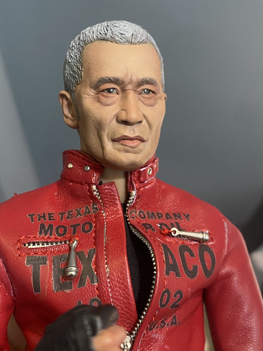 嬉しいです！まさか自分が作った村雨のドールを菅田俊さんご本人に見て