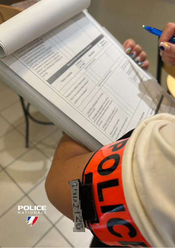 PoliceNat44's tweet photo. #PoliceAdministrative | La Brigade Financière et de Police administrative veille à l'encadrement des activités soumises à la règlementation. Hier matin notre BFPA a mené une opération de contrôle dans un centre de Tir sportif à #Nantes. https://t.co/iq25SYmlpn