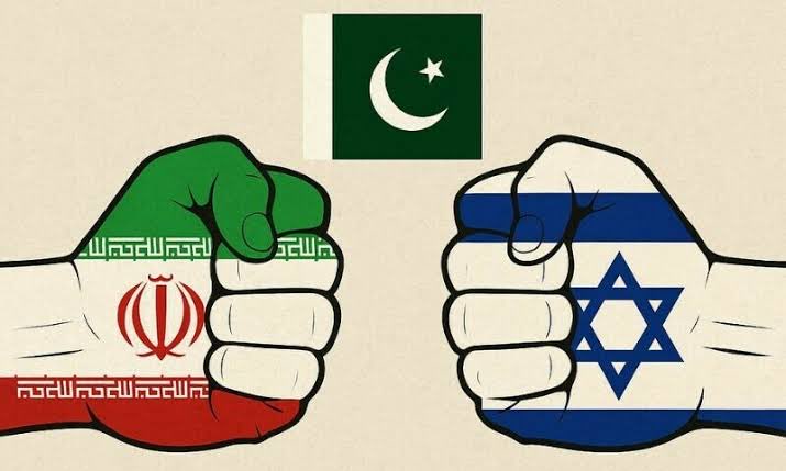 IslooInsider's tweet photo. 🕊️ Pakistan stood tall and principled in the Iran-Israel conflict.
🤝 Only country to back Iran with mind &amp; heart
📞 Engaged with the U.S. &amp; others for peace
🇵🇰 Pakistan = Net Regional Stabiliser
#PakForPeace #IranPakistan https://t.co/Z9UTfuskH3