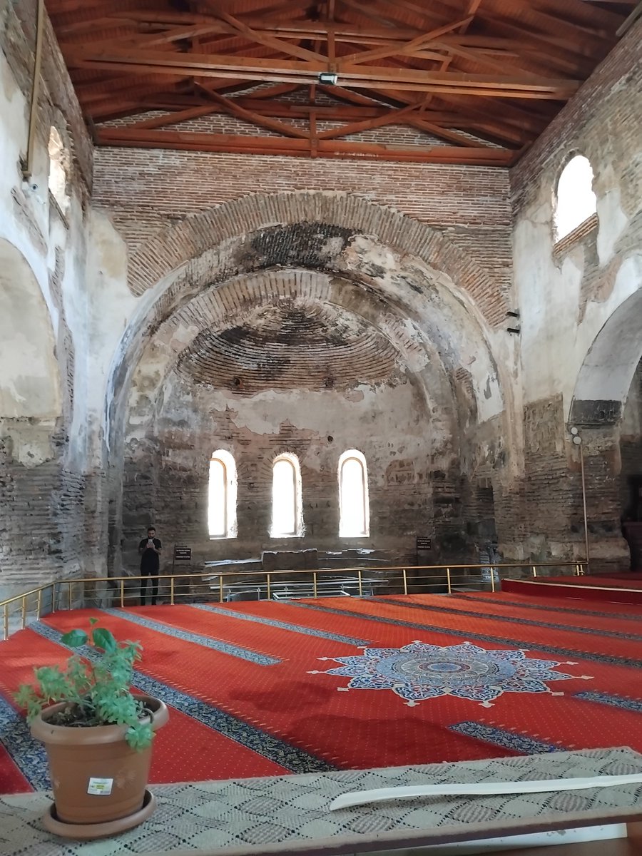 TimBryars's tweet image. Unforgettable and restorative week exploring the sites and controversies of the seven ecumenical councils of the early church with @StBartholomews. Now back in Cecil Court and ready to debate with Arians, Nicenes, Nestorians or Monophysites... #Niceae1700