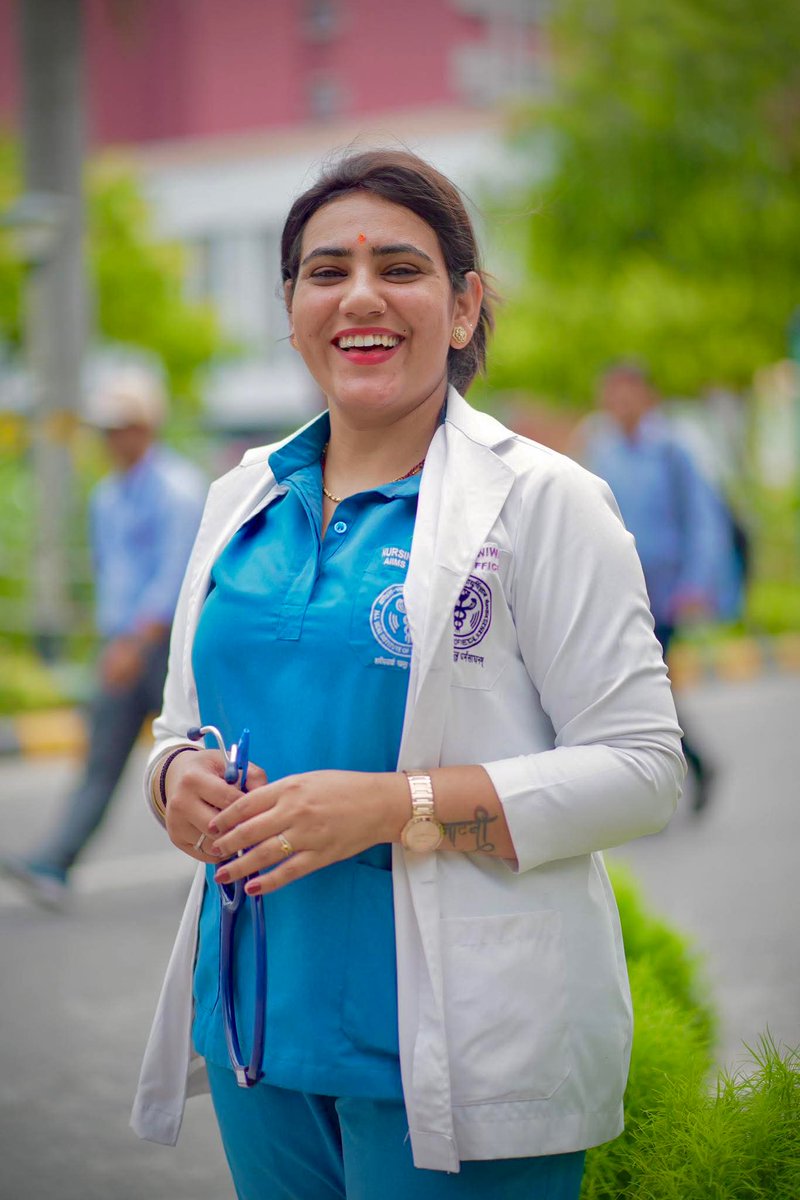दुनिया 🌍 की सबसें महँगी चीज़ “ सुकून “ है 💙💯