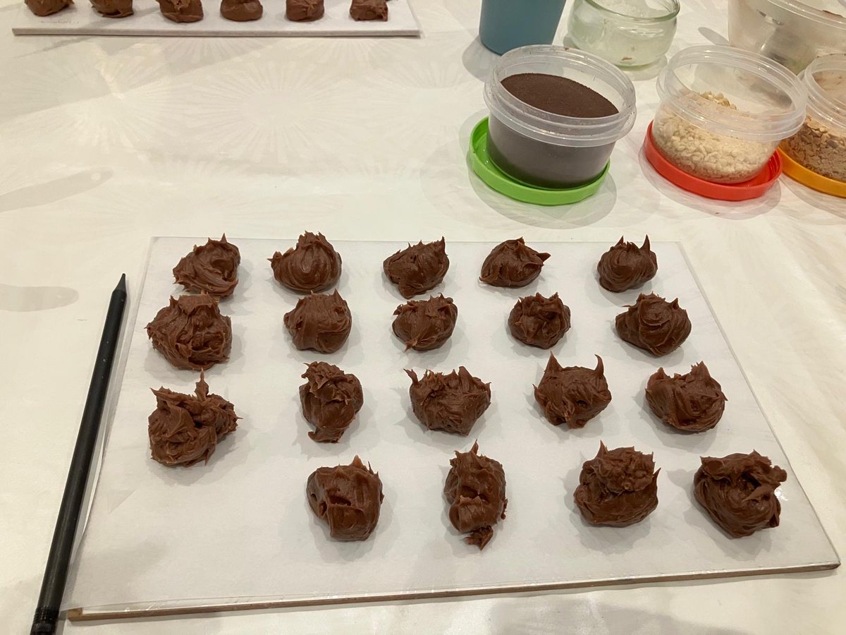 🍫 Happy World Chocolate Day! 🍫 Celebrate with your favorite chocolate treats and share the joy with friends and family. Enjoy every delicious bite! 😋 
#WorldChocolateDay #ChocolateLovers #SweetTreats
