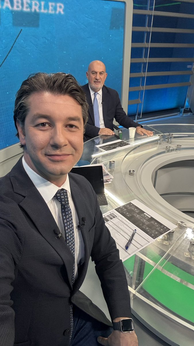 📺Spor Manşet 11.00’de  <a href="/trtspor/">TRT Spor</a> ‘da başlıyor…

🗣️Erman Gönülşen ve Tayfun Bayındır öne çıkan haberlerini değerlendiriyor.

❓Gündeme ilişkin soru ve görüşlerinizi bekliyoruz…