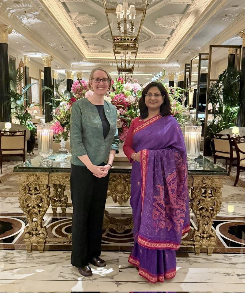 BDHCLondon's tweet image. Diplomacy isn't just a man's world.
On #WomenInDiplomacy Day, Bangladesh High Commissioner to London @abida1968 Abida Islam and her respected counterpart, British HC to Dhaka @HCSarahCooke Cooke celebrate the outstanding female diplomats shaping international relations.