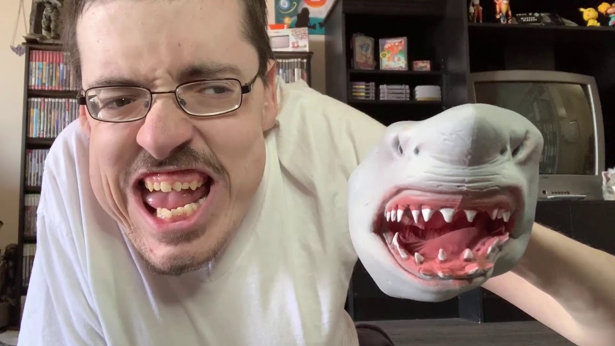criticalstank's tweet photo. @rickyberwick Ricky pls you're such a tease. We know you've been training to be a shark on #fishtanklive https://t.co/1kFNQWDrkB