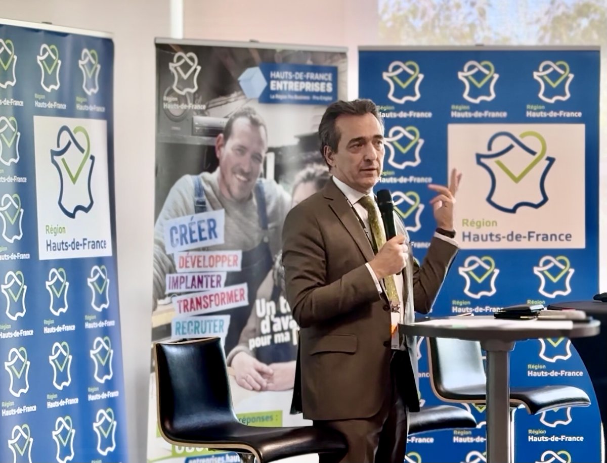 Ambassade de France en Belgique 🇨🇵 🇪🇺 (@ambassfrancebel) on Twitter photo #coopérationtransfrontalière │Le 13 juin, un forum d’affaires a réuni à Lille, entreprises, experts et candidats au V.I.E.
L’ambassadeur de 🇫🇷 en 🇧🇪, <a href="/LapeyreCabanes/">Xavier Lapeyre de Cabanes</a>, a souligné l’importance du partenariat économique franco-belge dans la dynamique transfrontalière. #coopérationtransfrontalière │Le 13 juin, un forum d’affaires a réuni à Lille, entreprises, experts et candidats au V.I.E.
L’ambassadeur de 🇫🇷 en 🇧🇪, <a href="/LapeyreCabanes/">Xavier Lapeyre de Cabanes</a>, a souligné l’importance du partenariat économique franco-belge dans la dynamique transfrontalière.