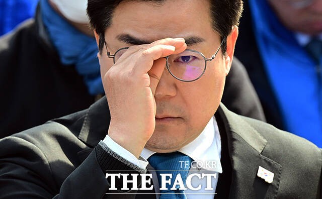 더팩트 얘네 이런느낌 잘찍네