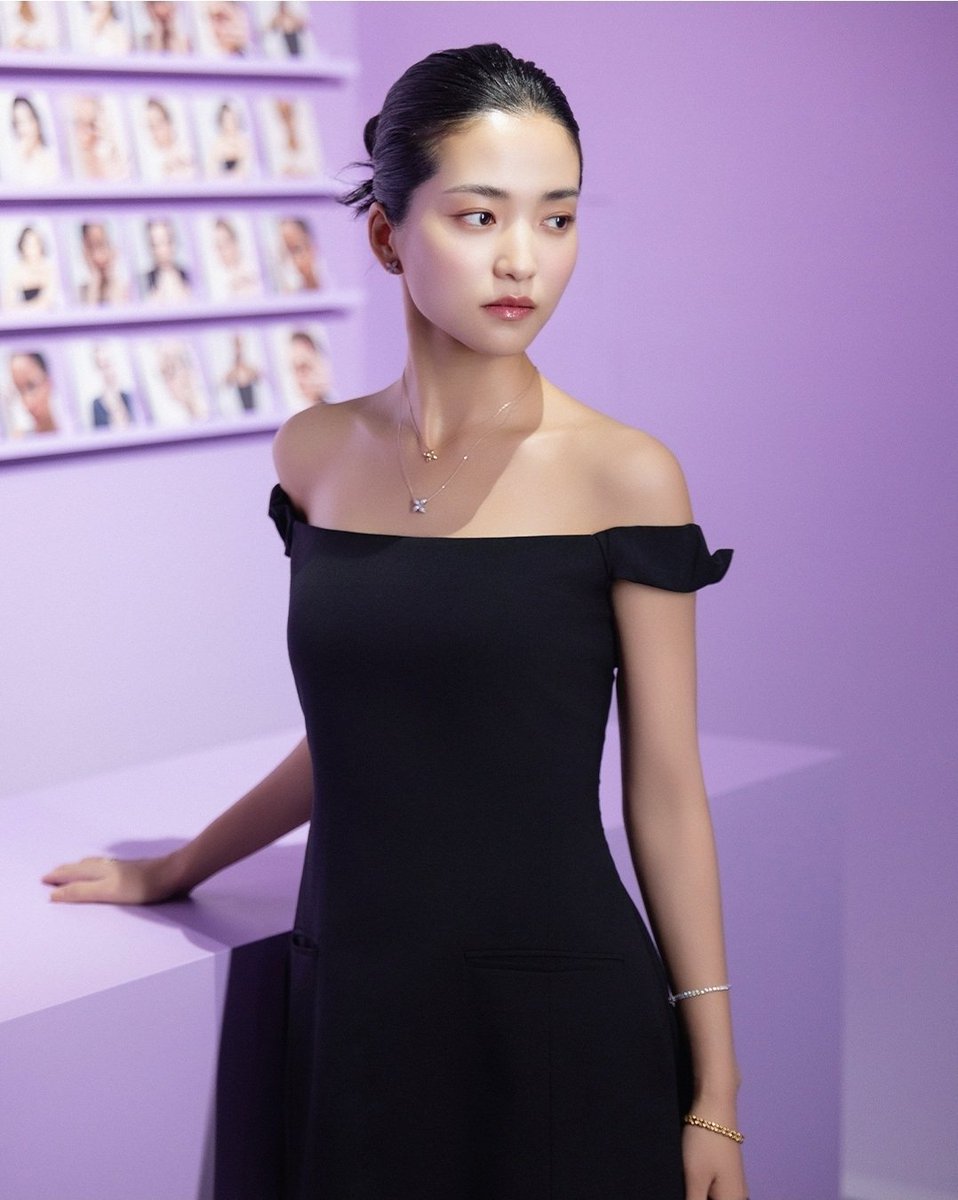 Kim Tae Ri X Golden Dew Pop-Up Store