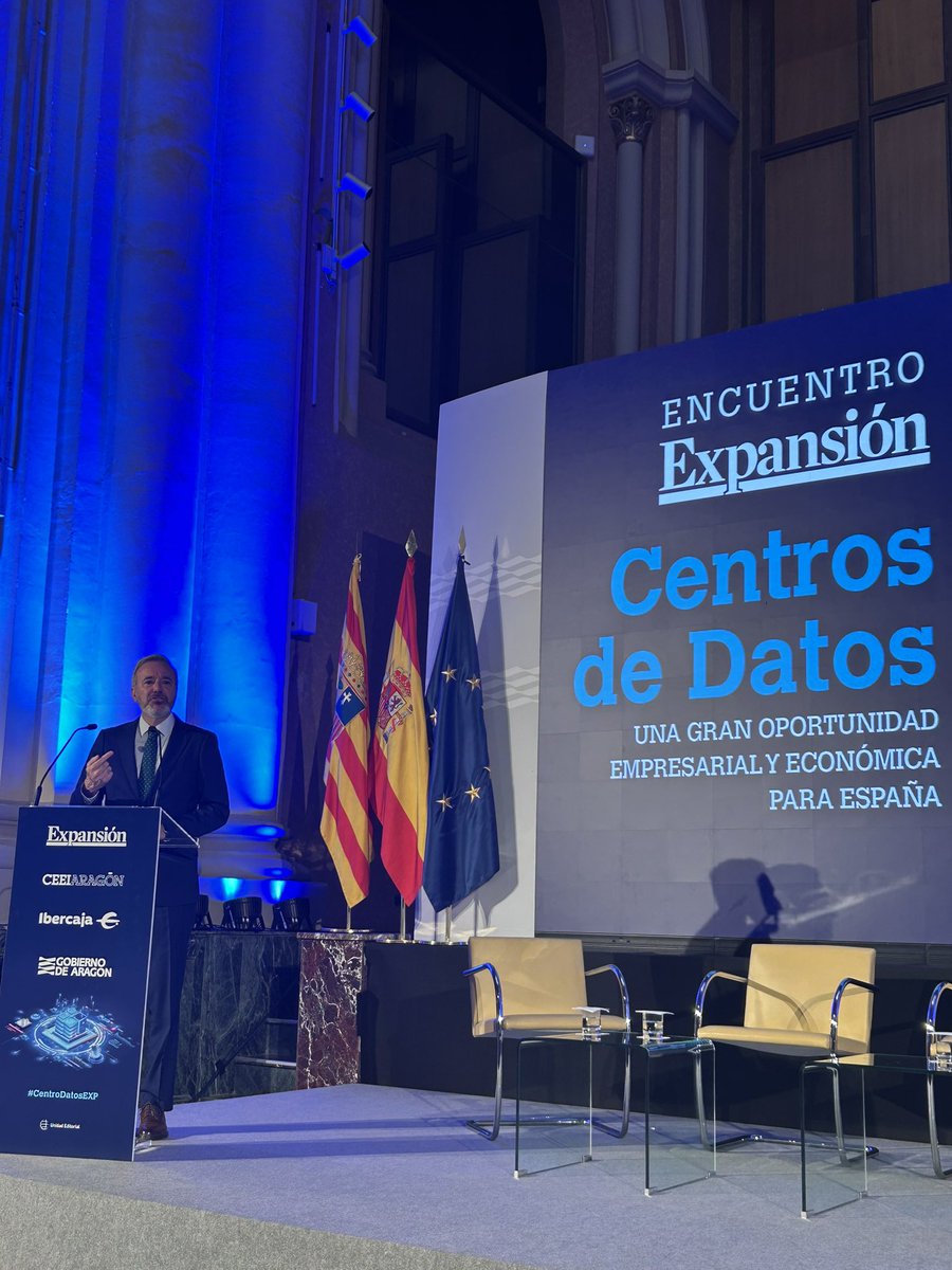 Amparo Polo (@amparopolo) on Twitter photo Estamos en Zaragoza celebrando el “Encuentro de Centros de Datos” organizado por <a href="/expansioncom/">expansioncom</a> <a href="/ibercaja/">Ibercaja</a> <a href="/GobAragon/">Gobierno de Aragón</a> y <a href="/CEEIARAGON/">CEEIARAGON</a> . El presidente Jorge Azcón inaugura el acto. Estamos en Zaragoza celebrando el “Encuentro de Centros de Datos” organizado por <a href="/expansioncom/">expansioncom</a> <a href="/ibercaja/">Ibercaja</a> <a href="/GobAragon/">Gobierno de Aragón</a> y <a href="/CEEIARAGON/">CEEIARAGON</a> . El presidente Jorge Azcón inaugura el acto.