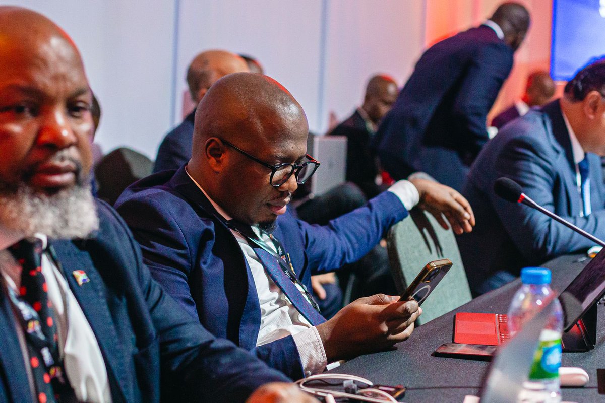 MPGodlimpi's tweet image. US - Africa ministerial round table. We need a mutually beneficial trade & investment partnership that helps Africa develop much like the US needs Africa’s supplies to advance its own industrialization. This can be achieved through adherence to a rules based trading system.