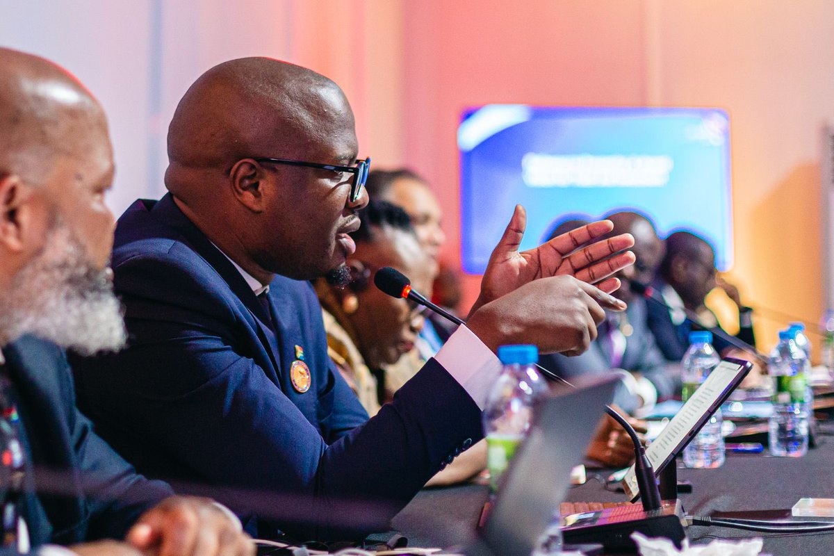 MPGodlimpi's tweet image. US - Africa ministerial round table. We need a mutually beneficial trade & investment partnership that helps Africa develop much like the US needs Africa’s supplies to advance its own industrialization. This can be achieved through adherence to a rules based trading system.