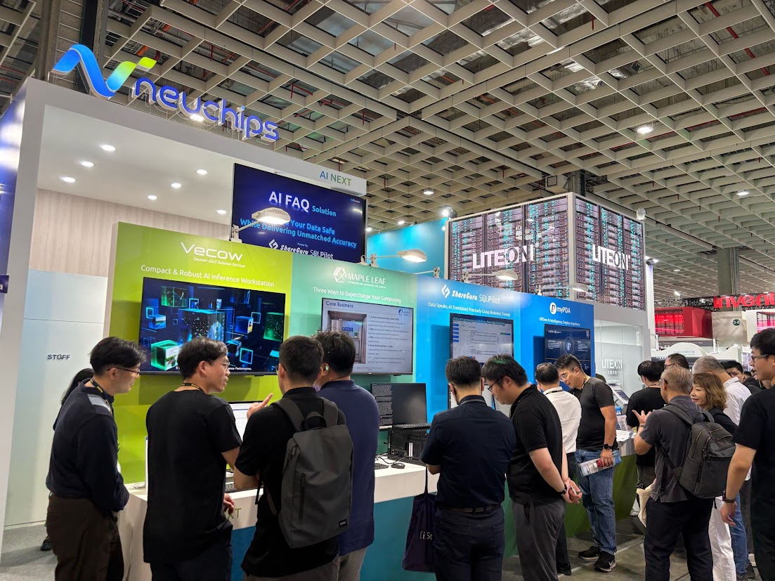 Generative AI is reshaping how we work, learn, and interact. Vecow and Neuchips have partnered to deliver a solution: compact, power-efficient workstation purpose-built for complex AI applications.  📩 ISVs ready to accelerate your GenAI applications? reurl.cc/W0jrzO