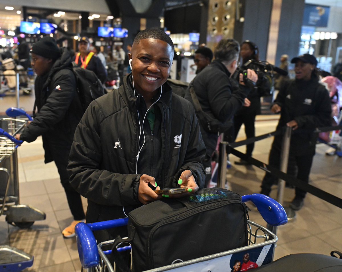 SasolinSport's tweet photo. It’s about that time!
Sasol Banyana Banyana are departing for Morocco to defending their crown.
#SasolinSport
#LiveTheImpossible
#BanyanaBanyana https://t.co/rsdfbiD1LT