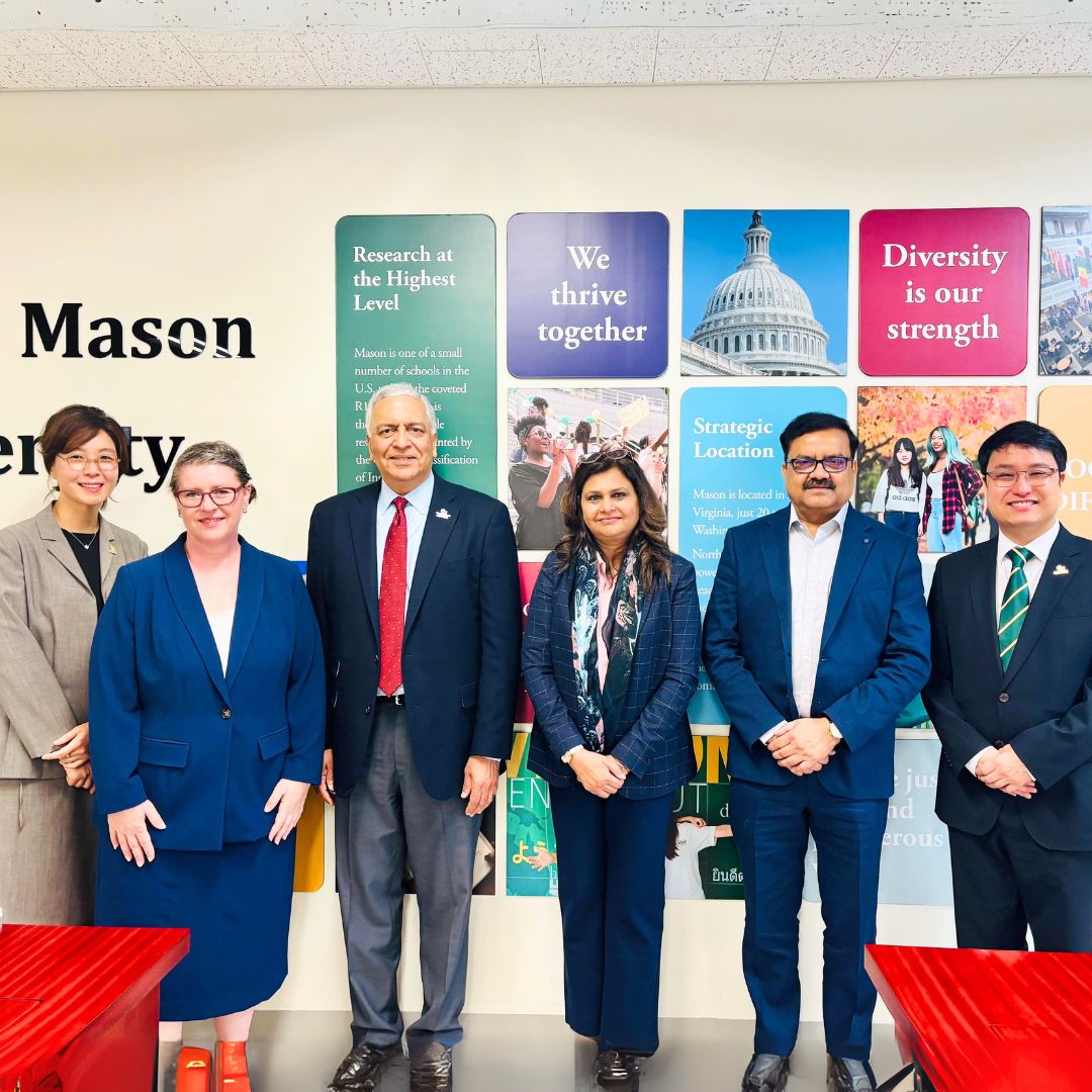 🎉 Great news from @Jaipuria Institute of Management! We've partnered with George Mason University, South Korea 🇰🇷 for academic exchange. Learn more: jaipuria.ac.in #GlobalEducation #Partnerships