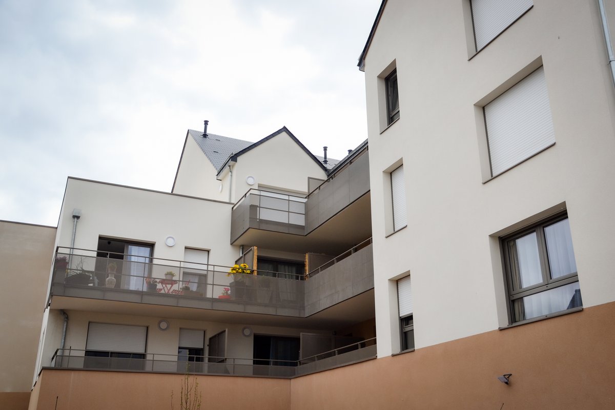 Angers Loire habitat (@alh_49) on Twitter photo Ce lundi 23 juin, inauguration Le Choiseau & Villas Juliette : 18 logements locatifs, 9 maisons dont 5 en accession sociale + une maison médicale à La Membrolle-sur-Longuenée <a href="/AngersMetropole/">Angers Loire Métropole</a>. En savoir + urlr.me/DnSkma #logement #habitat #proximité #logementsocial Ce lundi 23 juin, inauguration Le Choiseau & Villas Juliette : 18 logements locatifs, 9 maisons dont 5 en accession sociale + une maison médicale à La Membrolle-sur-Longuenée <a href="/AngersMetropole/">Angers Loire Métropole</a>. En savoir + urlr.me/DnSkma #logement #habitat #proximité #logementsocial