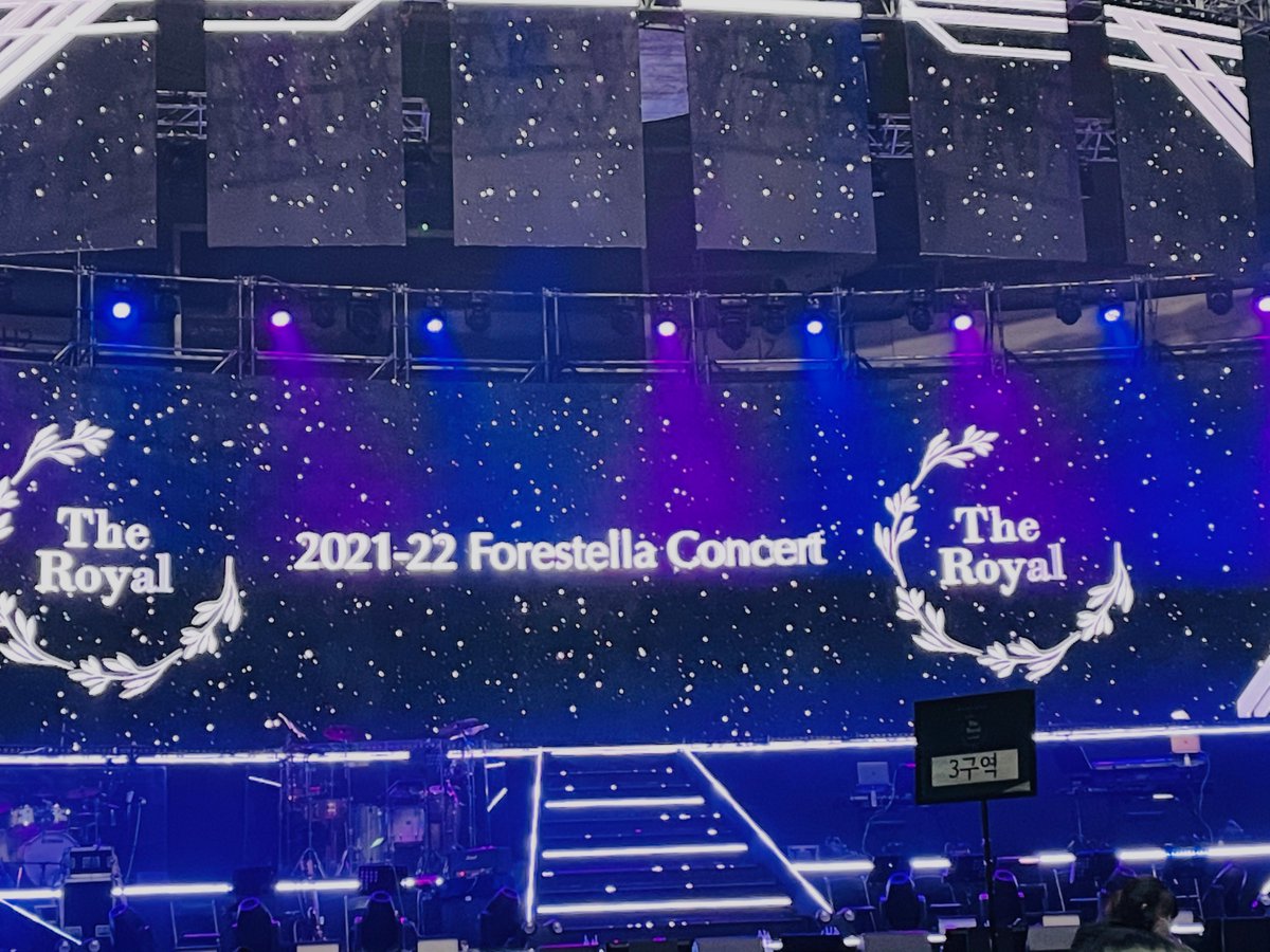 haute_fs's tweet photo. 1층 7구역 8열 8번 https://t.co/my4Zd5HCKv